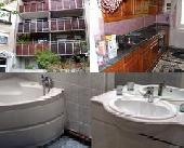 Kiad� lak�s K�poszt�smegyeren